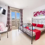 Bellavista Puerto 2a * كالا راتخاذا